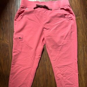 Women’s FIGS Zamora Coral Petite Jogger Size Medium ~Technical Collection
